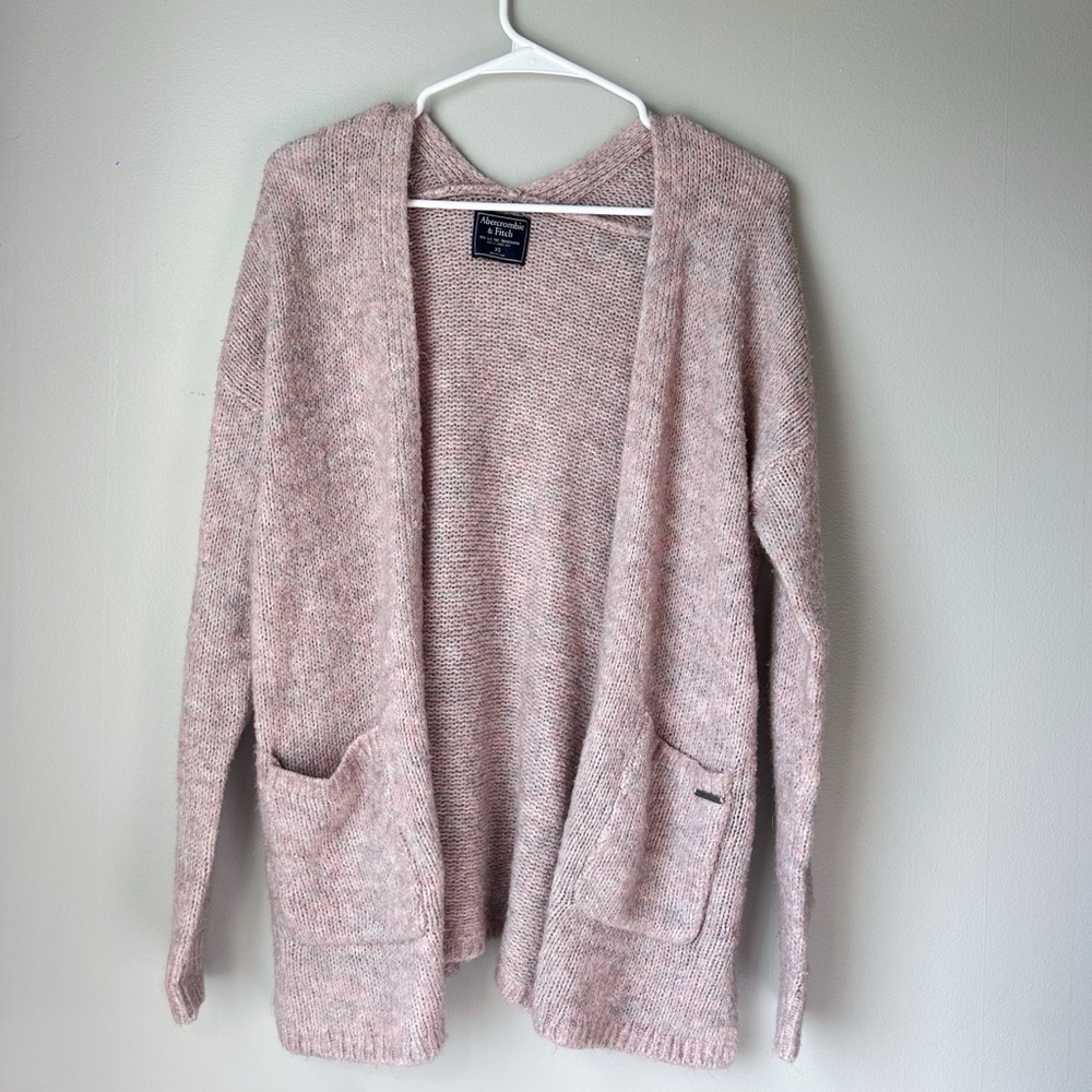 Abercrombie & Fitch Women's Pink Long Sleeve Cardigan Sweater With Pockets